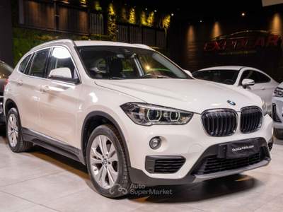 BMW X1 sDrive18d Business Bianco usata Adelfia