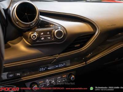 Ferrari F8  Rosso usata Adelfia