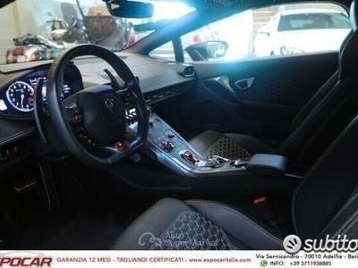 Lamborghini Huracán Huracan Huracán 5.2 V10 RWD Spyder Oro usata Adelfia