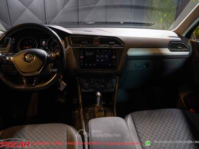 Volkswagen Tiguan SCR DSG Sport BlueMotion Nero usata Adelfia