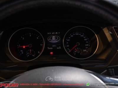 Volkswagen Tiguan SCR DSG Sport BlueMotion Nero usata Adelfia