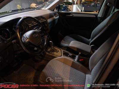 Volkswagen Tiguan SCR DSG Sport BlueMotion Nero usata Adelfia