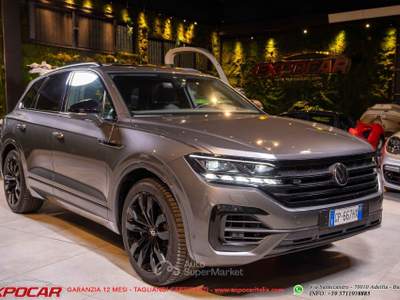 Volkswagen Touareg 3.0 V6 TSI eHybrid 462 CV R Grigio usata Adelfia