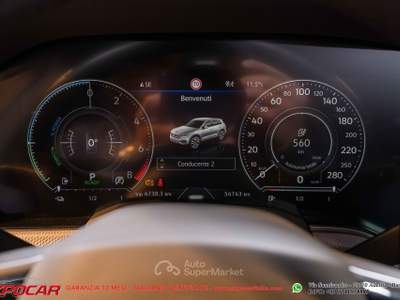 Volkswagen Touareg 3.0 V6 TSI eHybrid 462 CV R Grigio usata Adelfia