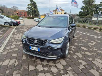 Seat Arona 1.0 EcoTSI FR Grigio usata Medesano