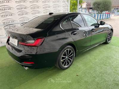 BMW Serie 3 318d 318d 48V Nero usata Acerra