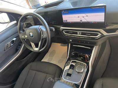 BMW Serie 3 318d 318d 48V Nero usata Acerra