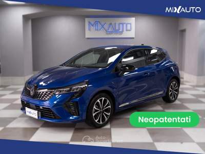 Renault Clio 1.0 TCE Techno GPL 90CV Blu/Azzurro usata Latina