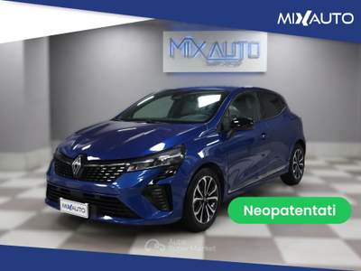 Renault Clio 1.0 TCE Techno GPL 90CV Blu/Azzurro usata Latina