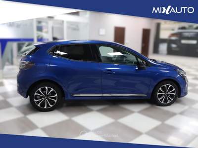 Renault Clio 1.0 TCE Techno GPL 90CV Blu/Azzurro usata Latina
