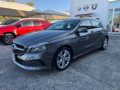 Mercedes-Benz Classe A A 180 d Automatic Premium NIGHT PACK LUCI Grigio usata Mesagne Mercedes-Benz Classe A A 180 d Automatic Premium NIGHT PACK LUCI Grigio usata Mesagne