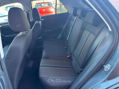 Volkswagen T-Roc 1.0 tsi Style 115cv Grigio usata Cernusco sul Naviglio