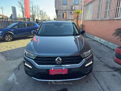 Volkswagen T-Roc 1.0 tsi Style 115cv Grigio usata Cernusco sul Naviglio