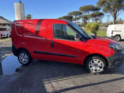 Fiat Doblò Doblo 1.4 16v  95cv my18 van Rosso usata Roma