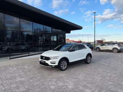 Volkswagen T-Roc 1.0 TSI Style BlueMotion Technology Bianco usata Russi