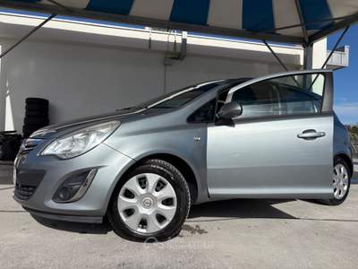 Opel Corsa F.AP. 5 porte Cosmo Grigio usata ALTAMURA