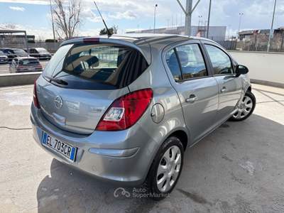 Opel Corsa F.AP. 5 porte Cosmo Grigio usata ALTAMURA