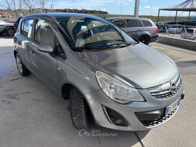Opel Corsa F.AP. 5 porte Cosmo Grigio usata ALTAMURA