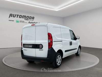 Fiat Doblò 1.6 MJT 90CV CH1 Lounge Bianco usata San Miniato