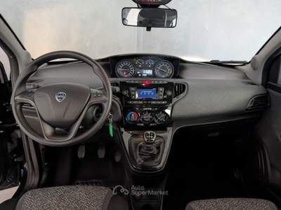 Lancia Ypsilon Ypsilon - 1.0 Hybrid 70cv - Silver Plus  Nero usata Robecco sul Naviglio
