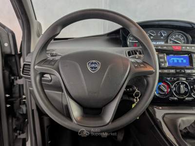 Lancia Ypsilon Ypsilon - 1.0 Hybrid 70cv - Silver Plus  Grigio usata Robecco sul Naviglio
