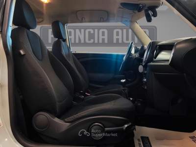 MINI Clubman 1.6 Cooper D -UNICO PROPRIETARIO- usata MONTE SAN GIUSTO