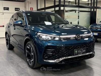 Volkswagen Tiguan Tiguan III 2024 2.0 tdi R-Line Plus 150cv dsg Blu/Azzurro usata Gaglianico