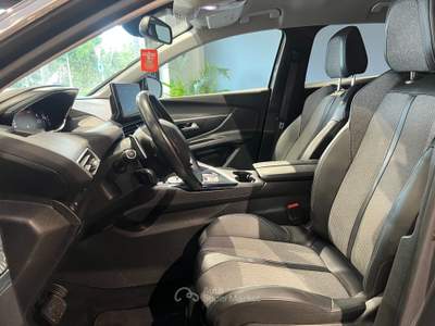 Peugeot 3008 S&S EAT8 Allure Grigio usata Angri