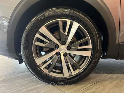 Peugeot 3008 S&S EAT8 Allure Grigio usata Angri
