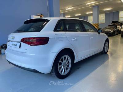 Audi A3 Sportback 1.6 TDI Young 110 CV Bianco usata Pove del Grappa