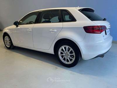 Audi A3 Sportback 1.6 TDI Young 110 CV Bianco usata Pove del Grappa