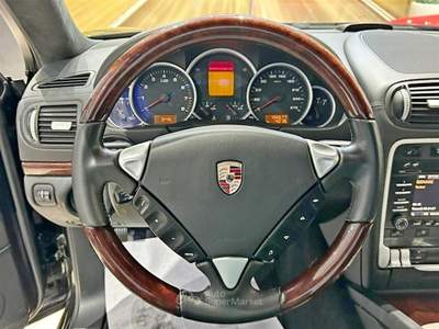 Porsche Cayenne 4.8 GTS Nero usata Palermo