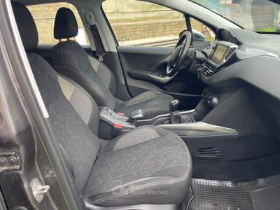 Peugeot 2008 Allure Grigio usata Cellole