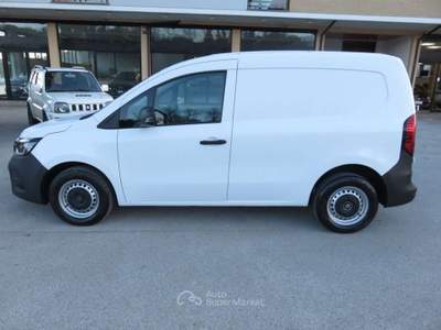 Renault Kangoo 1.5 Blue dCi 75 CV Edition KM22000 3 POSTI Bianco usata Tolentino