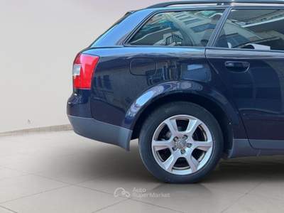Audi A4 A4 1.9 TDI/130 CV cat Avant Blu/Azzurro usata Torino