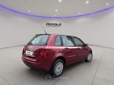 Fiat Stilo 1.6i 16V 5 porte Dynamic Rosso usata Torino