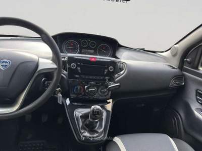 Lancia Ypsilon Ypsilon 1.2 69 CV 5 porte GPL Ecochic Gold Bianco usata Torino