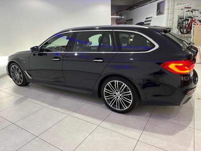 BMW Serie 5 520d 520d xDrive Touring Msport Blu/Azzurro usata Torino