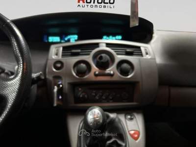 Renault Scénic Scénic 1.6 16V/105CV GPL Serie Speciale Oro usata Torino