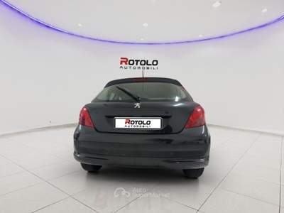Peugeot 207 1.4 HDi 70CV 3p. X Line Nero usata Torino