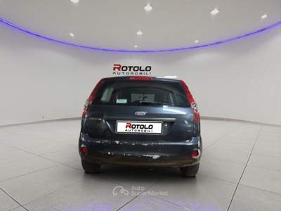 Ford Fiesta Fiesta 1.2 16V 5p. Ghia Grigio usata Torino
