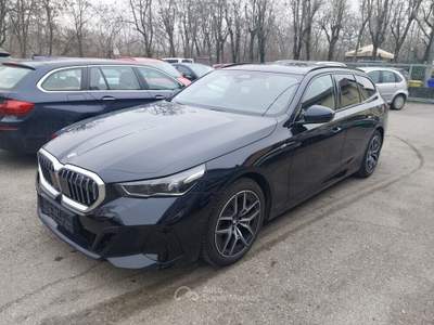 BMW Serie 5 520d 520 520d 48V xDrive Touring Msport Nero usata PARMA