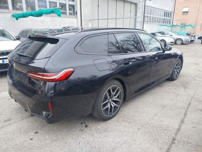 BMW Serie 5 520d 520 520d 48V xDrive Touring Msport Nero usata PARMA