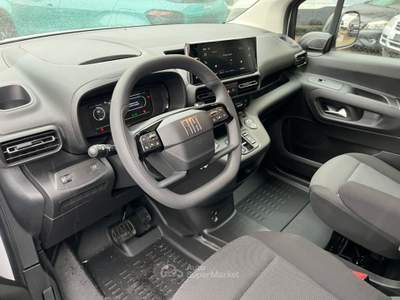 Fiat Doblò Doblo 1.5 BlueHdi 130CV AT8 Crew Cab 5P Bianco usata Varedo