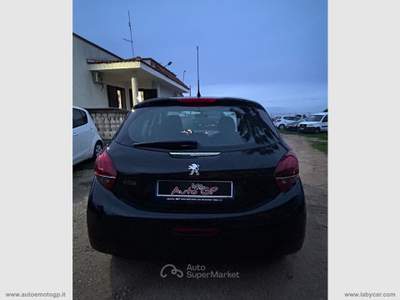 Peugeot 208 208 1.4 HDi 68 CV 5p. Active usata NOVOLI
