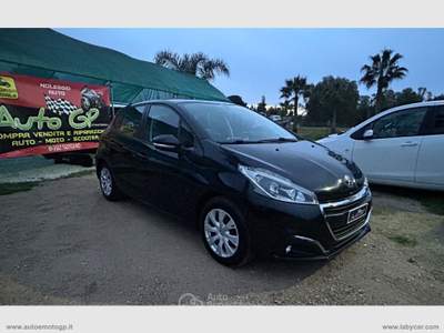 Peugeot 208 208 1.4 HDi 68 CV 5p. Active usata NOVOLI