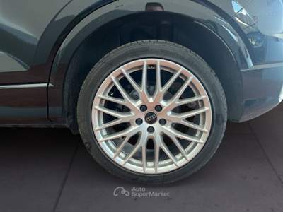 Audi Q2 I 2021 35 2.0 tdi S line edition s-tronic Nero usata Torino