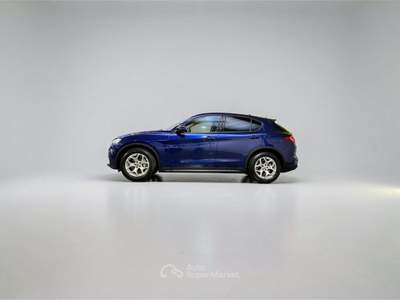 Alfa Romeo Stelvio 2.2 t Business Q4 190cv auto Blu/Azzurro usata Parma