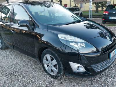 Renault Scénic Scenic Scénic 1.9 dCi 130CV Dynamique Nero usata SANT'AGATA SUL SANTERNO
