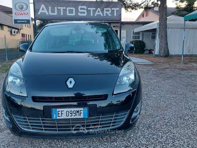 Renault Scénic Scenic Scénic 1.9 dCi 130CV Dynamique Nero usata SANT'AGATA SUL SANTERNO
